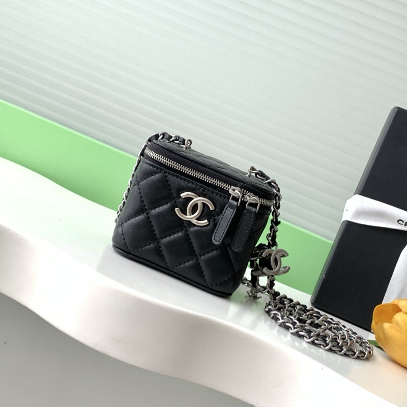 Ch**el cosmetic bags